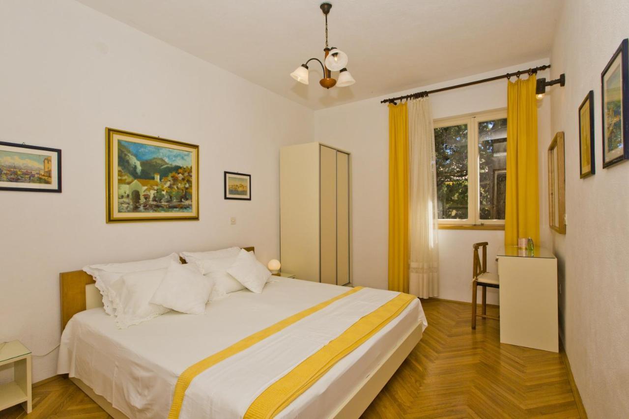 Castle Stambuk Apartment Hvar Town Exterior photo