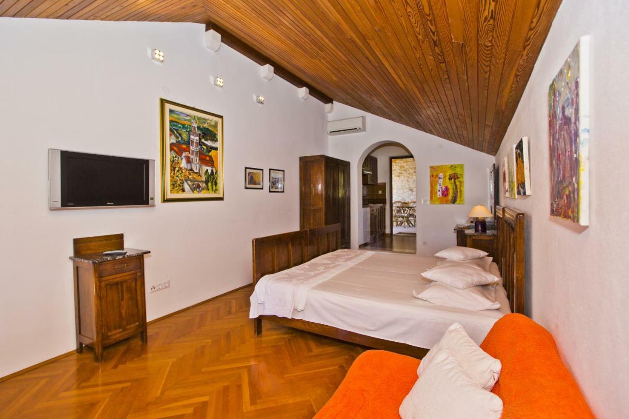 Castle Stambuk Apartment Hvar Town Exterior photo