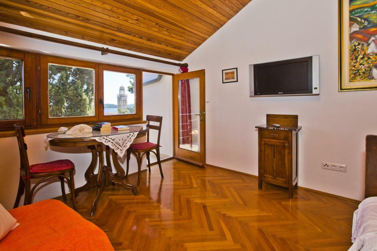 Castle Stambuk Apartment Hvar Town Exterior photo